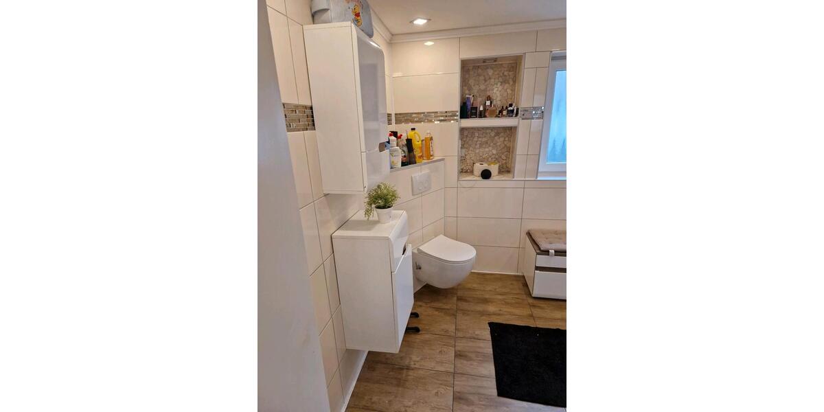 Einfamilienhaus Kaiserslautern Bahnheim - 2 Zimmer, 90 m&sup2;, 1.100&euro; | Angebot:26249148