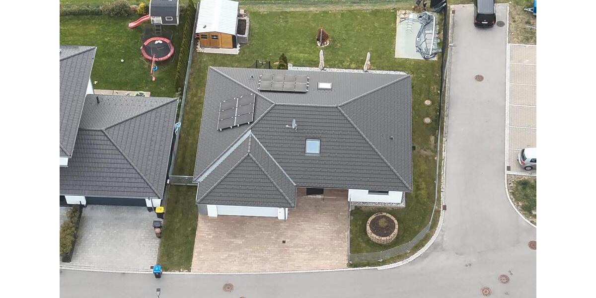 Bungalow Lachen - 4 Zimmer, 120 m&sup2;, 695.000&euro; | Angebot:26286358