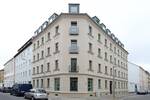 Genial! + Dunkles Parkett + Kamin + Fußbodenheizung + Loggia + Tageslichtbad + Übernahme EBK möglich