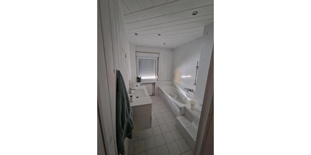 Einfamilienhaus Guben - 6 Zimmer, 150 m&sup2;, 245.000&euro; | Angebot:26427122