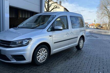 VW Caddy 205.967 km 10.000 &euro; Passau 94036