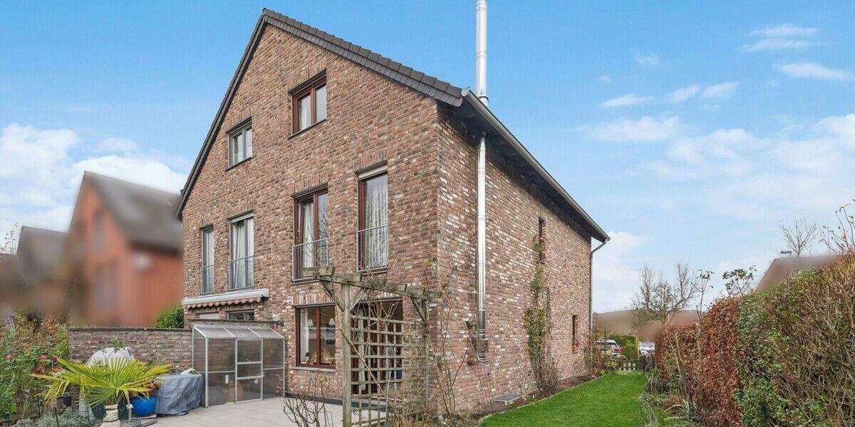 Doppelhaushälfte Aachen / Brand Brand - 5 Zimmer, 136 m&sup2;, 550.000&euro; | Angebot:25674561