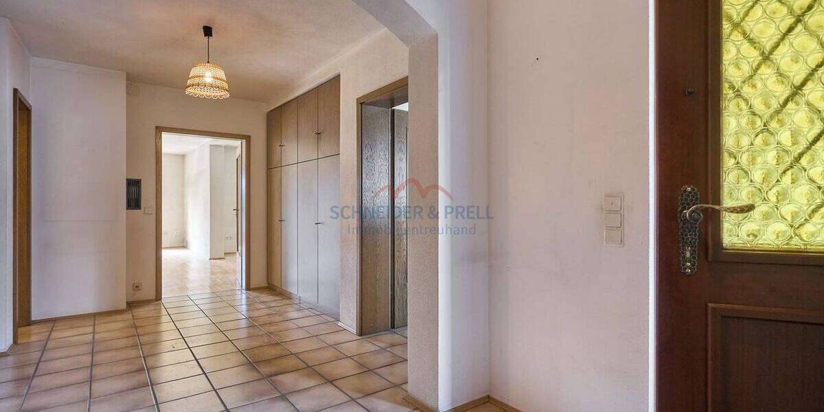 Reihenmittelhaus Geretsried Stein - 8 Zimmer, 256 m&sup2;, 850.000&euro; | Angebot:26015170