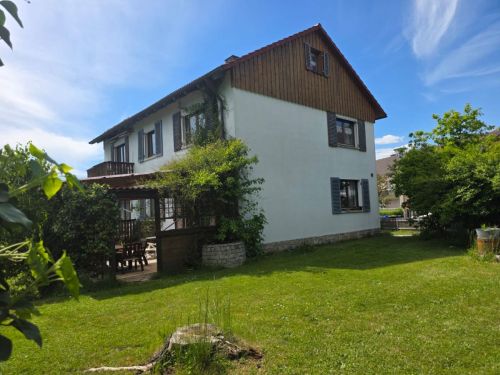 Gepflegtes Zweifamilienhaus in 97616 Bad NeustadtSaale (ID 10670) - Zweifamilienhaus Bad Neustadt a d Saale Bad Neustadt a d Saale | Angebot:26977268
