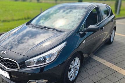 Kia ceed / Ceed 161.000 km 6.950 &euro; Stolberg 52224