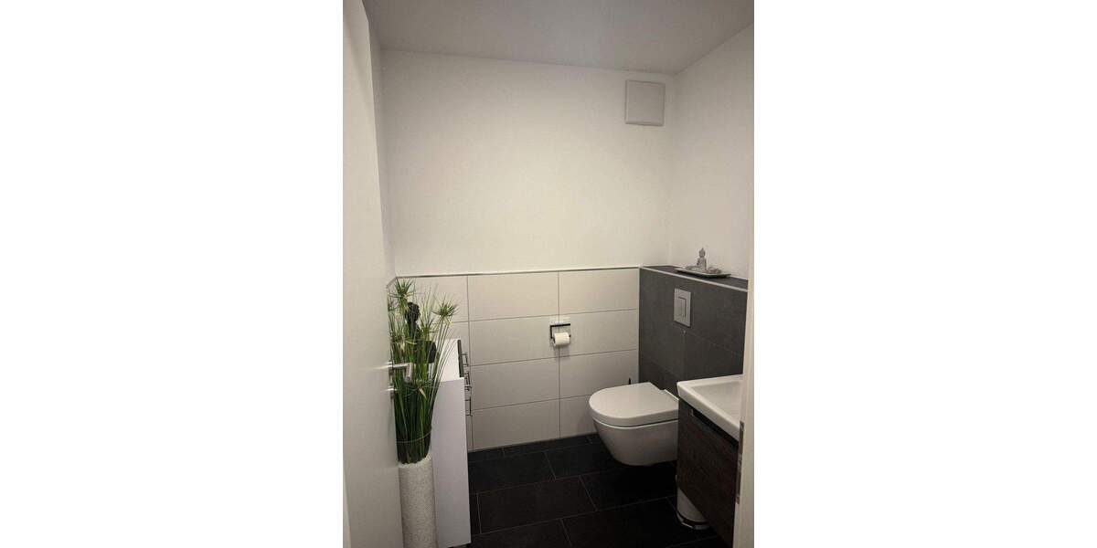 Etagenwohnung Oberhausen Klosterhardt-Nord - 3 Zimmer, 96 m&sup2;, 359.000&euro; | Angebot:24711885