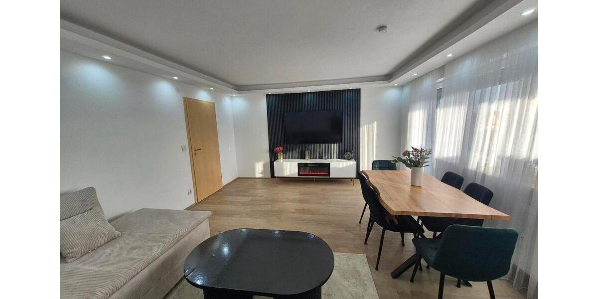 Etagenwohnung Karlskron - 4 Zimmer, 94 m&sup2;, 359.000&euro; | Angebot:26807522