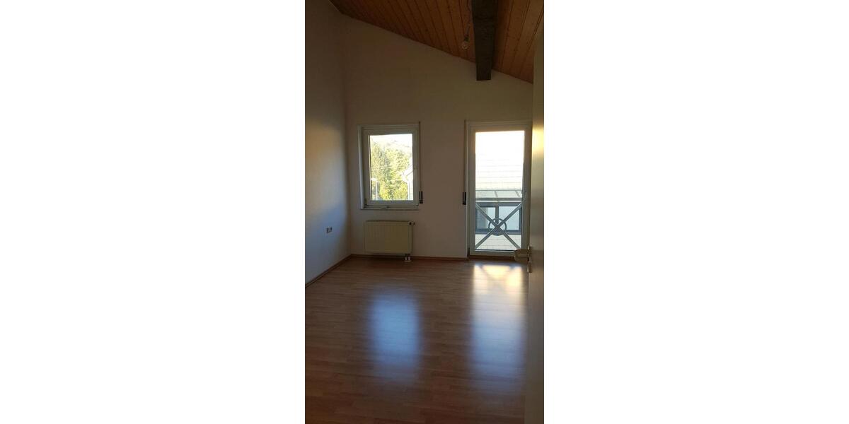 Einfamilienhaus Saarbrücken Scheidt - 3 Zimmer, 104 m&sup2;, 880&euro; | Angebot:26413149
