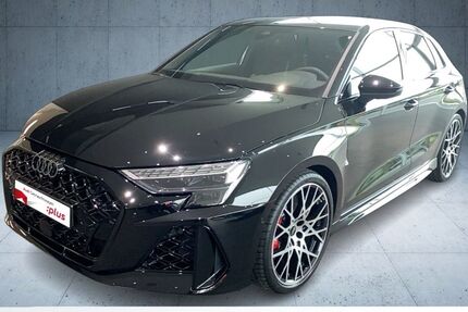 Audi RS3 9.900 km 69.340 € Neutraubling 93073