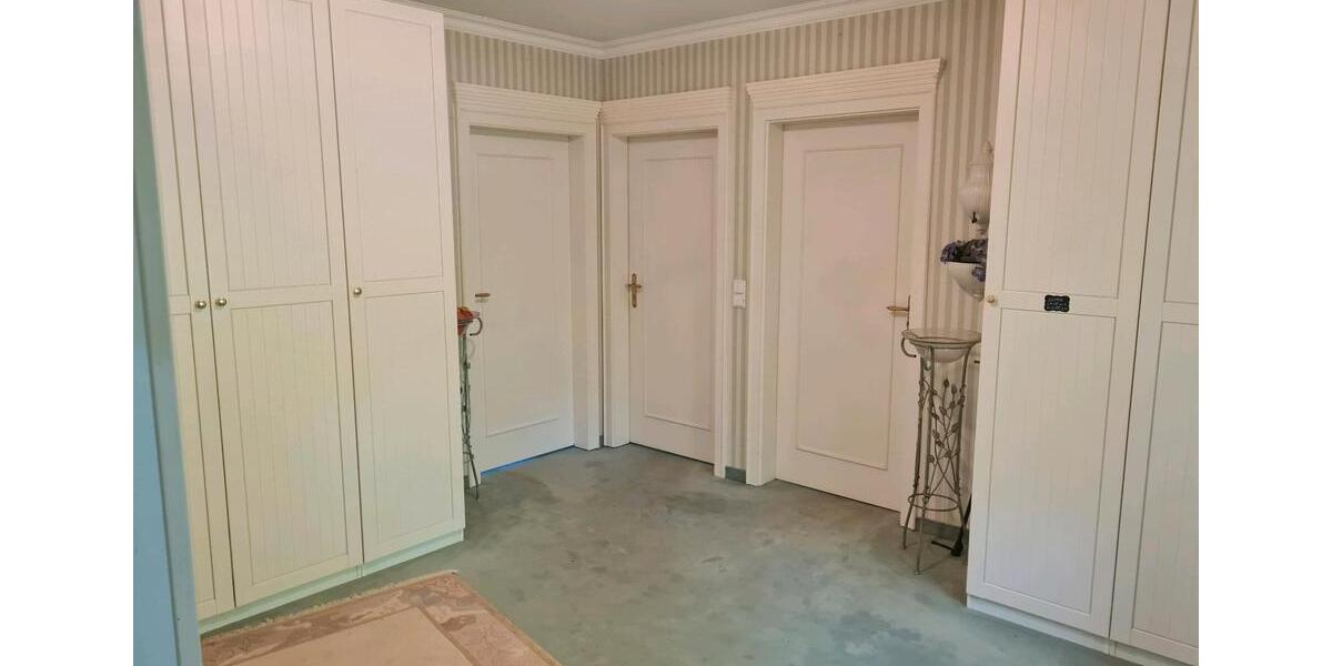 Bungalow Husum - 8 Zimmer, 215 m&sup2;, 890.000&euro; | Angebot:27145517