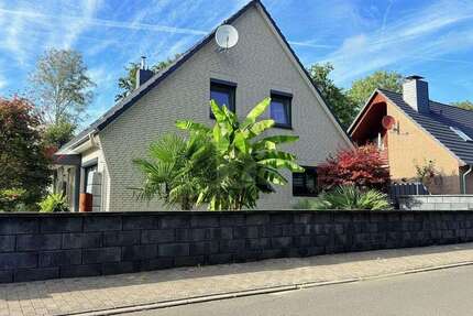 Haus Brunsbüttel - 8 Zimmer, 170 m&sup2;, 675.000&euro; | Angebot:27021991