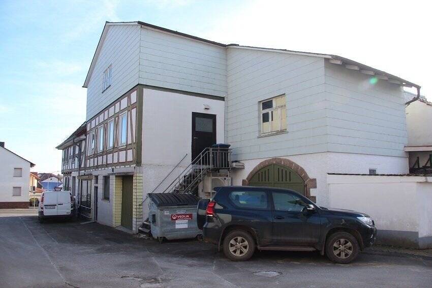 Mehrfamilienhaus, Wohnhaus Lauterbach (Hessen) Wallenrod - 4 Zimmer, 150 m&sup2;, 79.900&euro; | Angebot:25673822