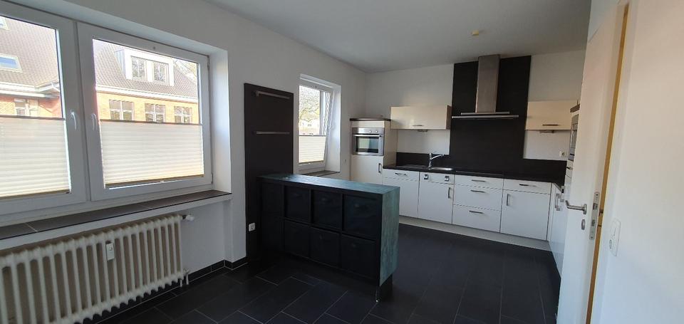 Etagenwohnung Wilhelmshaven Heppens - 2 Zimmer, 72 m&sup2;, 209.000&euro; | Angebot:26786982