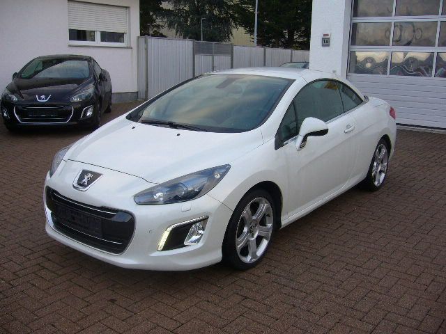 Peugeot 308 108.000 km 9.991 &euro; Walldorf / Baden 69190