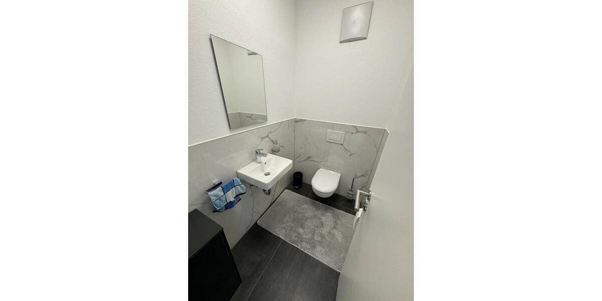 Einfamilienhaus Laichingen - 3.5 Zimmer, 99 m&sup2;, 1.400&euro; | Angebot:25477830