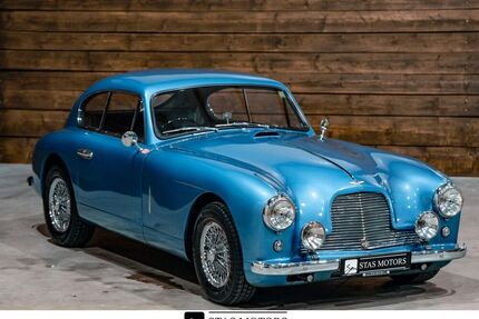 Aston Martin DB