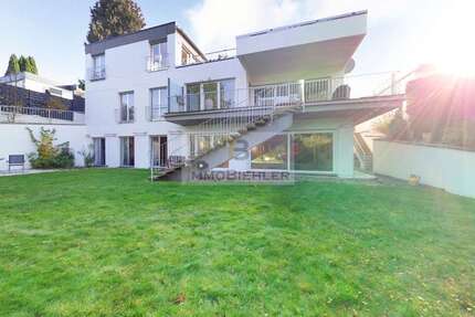 Haus zum Kaufen in Leverkusen 1.630.000 € 540 m² 15 zimmer