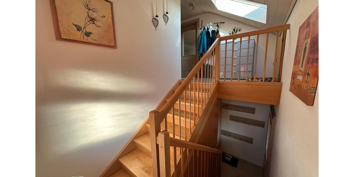 Einfamilienhaus Aham - 7 Zimmer, 181 m&sup2;, 549.000&euro; | Angebot:26942075