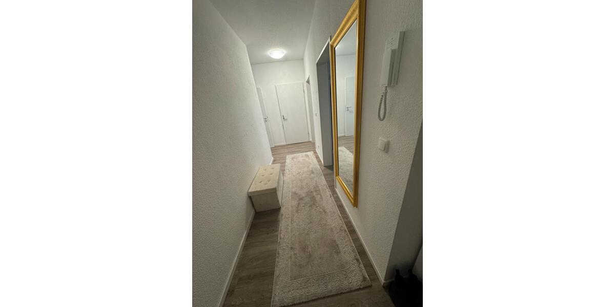 Etagenwohnung Laatzen - 3 Zimmer, 79 m&sup2;, 1.140&euro; | Angebot:26414955