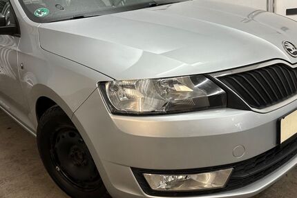 Skoda Rapid 130.000 km 6.789 &euro; ESSEN 45326