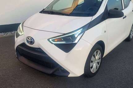 Toyota Aygo 72.000 km 7.990 &euro; Bad Marienberg (Westerwald), Stadt 56470