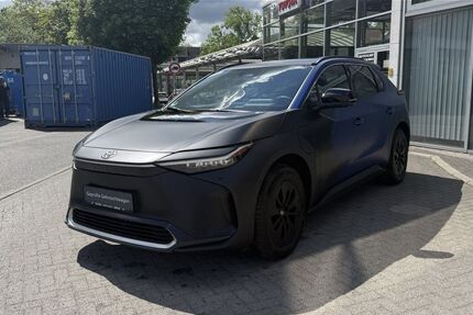 Toyota bZ4X 10.838 km 29.690 &euro; Berlin 13403