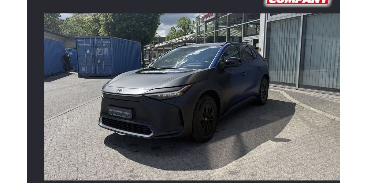 Toyota bZ4X 10.838 km 29.690 &euro; Berlin 13403