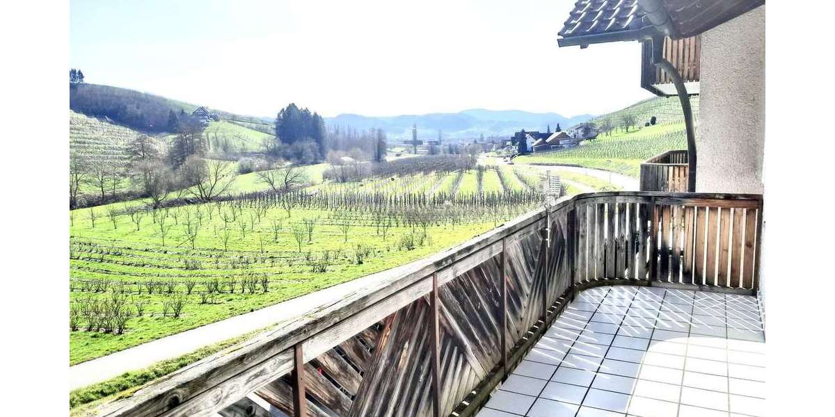 Etagenwohnung Oberkirch - 2 Zimmer, 48 m&sup2;, 435&euro; | Angebot:25373377
