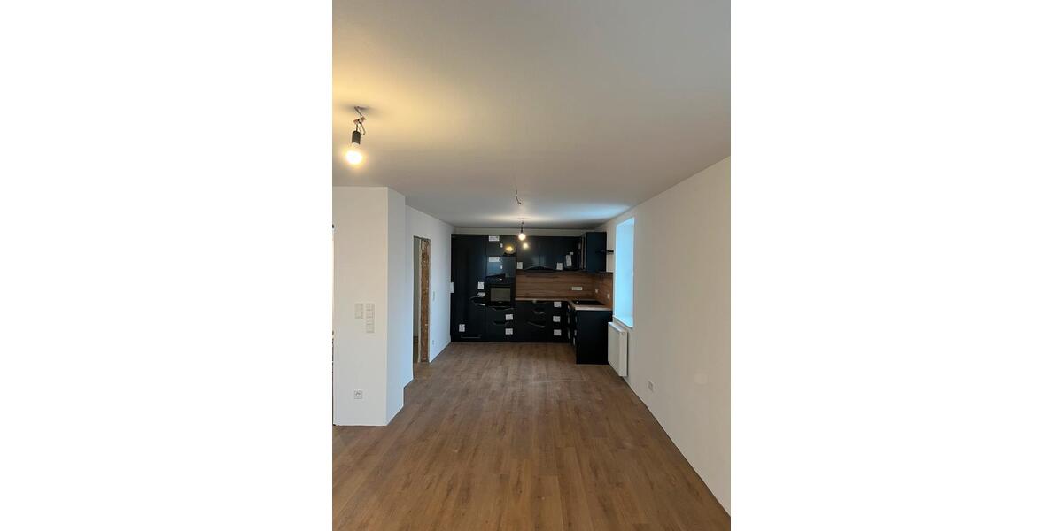 Erdgeschoßwohnung Löhnberg - 2.5 Zimmer, 69 m&sup2;, 1.105&euro; | Angebot:25172648