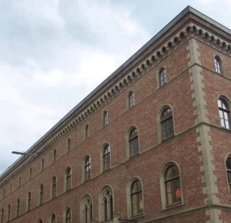 Denkmalgeschütztes Geschäftshaus in der Innenstadt zu verkaufen zimmer