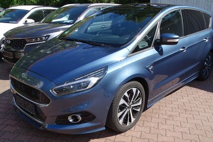 Ford S-Max 92.100 km 18.900 &euro; Berlin 12359