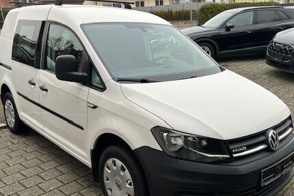 VW Caddy 60.650 km 11.850 &euro; Engen 78234