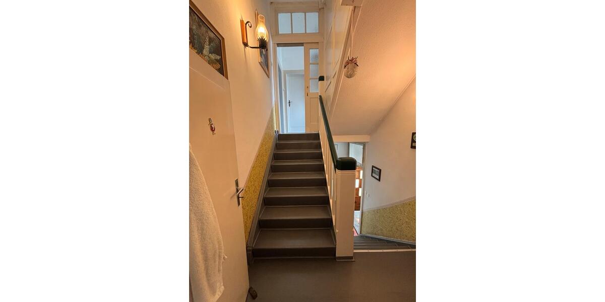 Reihenhaus Ohrdruf - 7 Zimmer, 128 m&sup2;, 150.000&euro; | Angebot:26962381