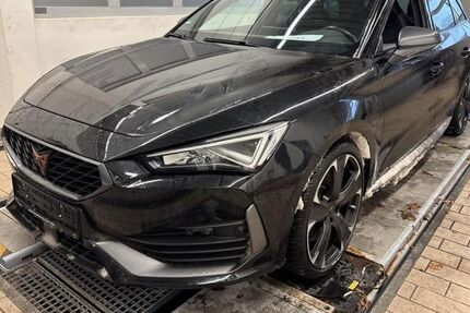 Cupra Leon 46.650 km 28.450 &euro; Burgoberbach 91595