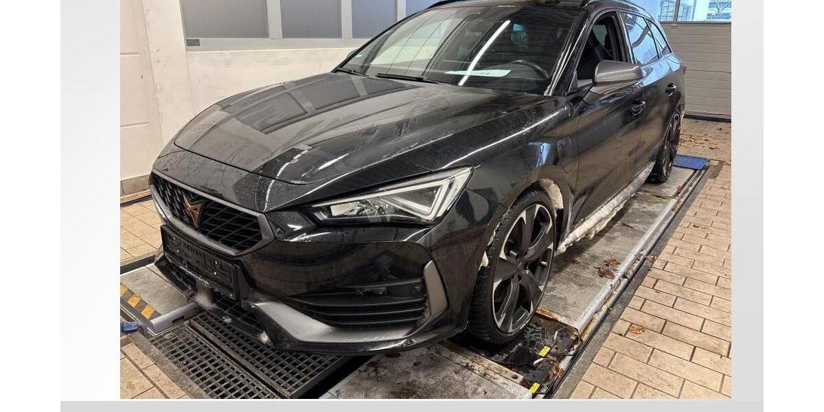 Cupra Leon 46.650 km 28.450 &euro; Burgoberbach 91595