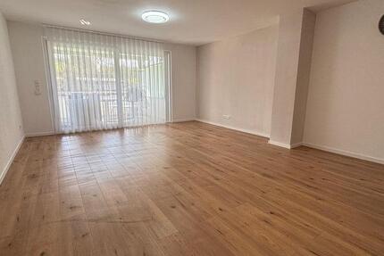 Wohnung Denkendorf - 3 Zimmer, 86 m&sup2;, 1.400&euro; | Angebot:25980429