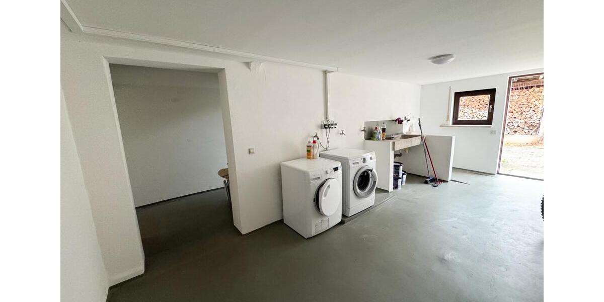 Etagenwohnung Calw - 3 Zimmer, 88 m&sup2;, 1.208&euro; | Angebot:26302572