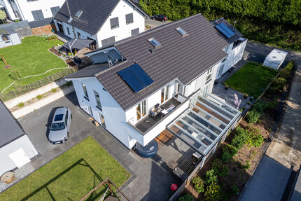 Hochwertige Doppelhaushälfte mit Garten, Garage & Einbauküche 6 zimmer