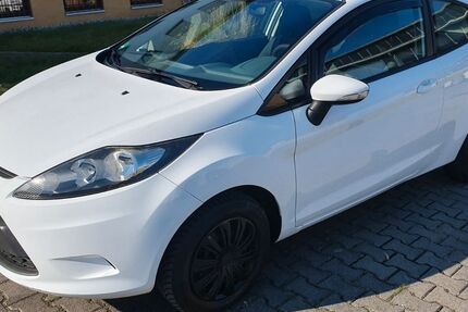 Ford Fiesta 160.000 km 2.899 &euro; Roßdorf 64380
