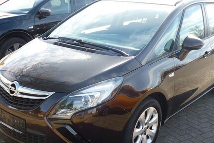Opel Zafira 59.000 km 10.490 &euro; Eggesin 17367