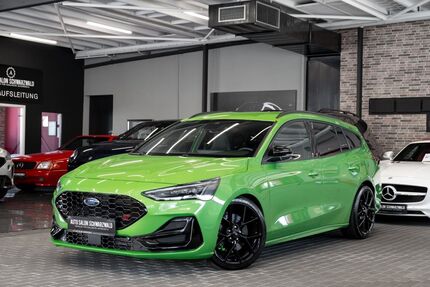 Ford Focus 42.082 km 32.990 € Trossingen 78647