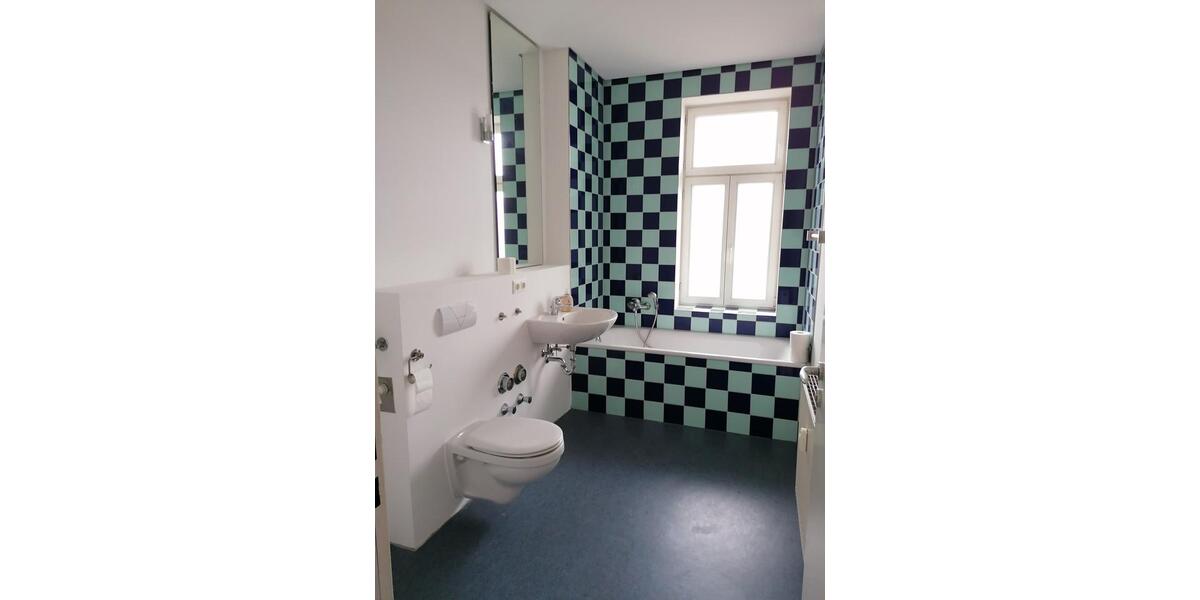 Etagenwohnung Schwerin - 2 Zimmer, 53 m&sup2;, 550&euro; | Angebot:26532084