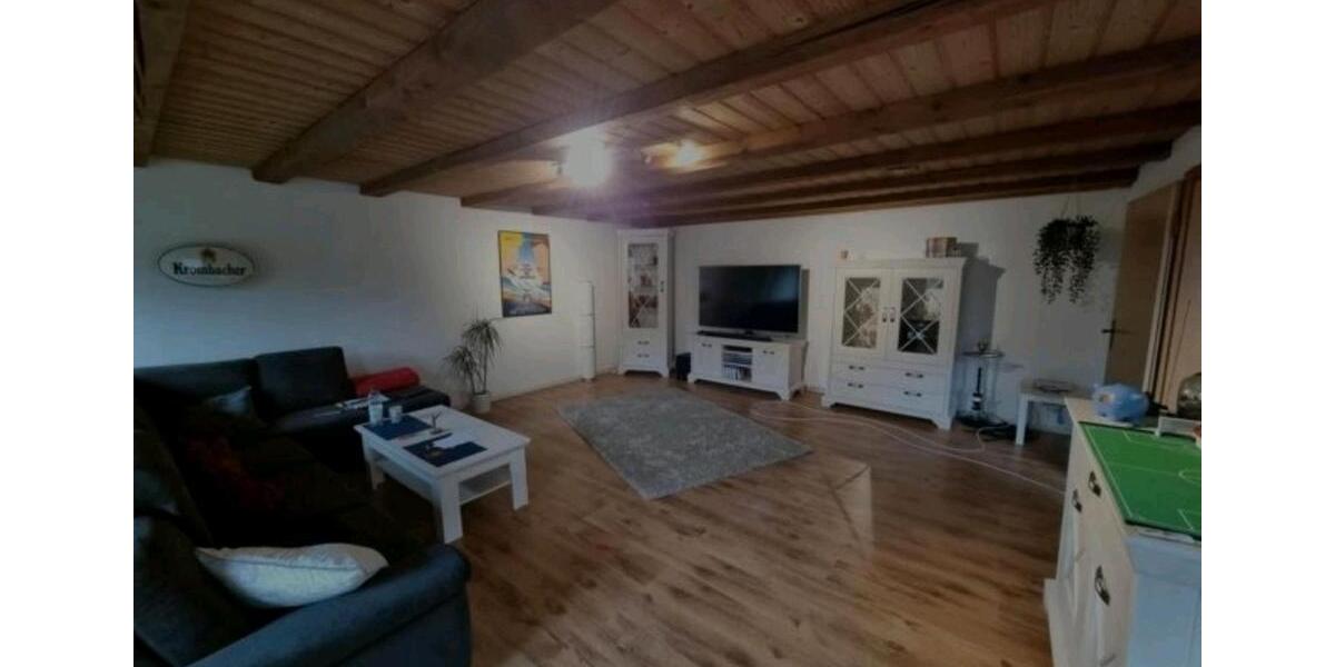 Etagenwohnung Willebadessen - 3 Zimmer, 120 m&sup2;, 730&euro; | Angebot:25894301