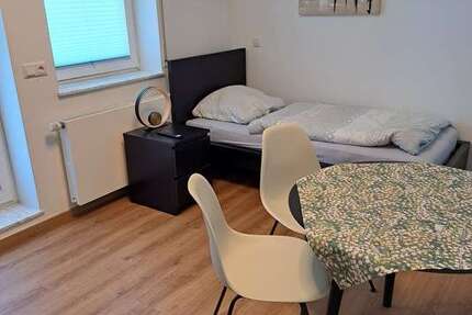 Wohnen auf Zeit in Erlangen 1.250 € 1 zimmer