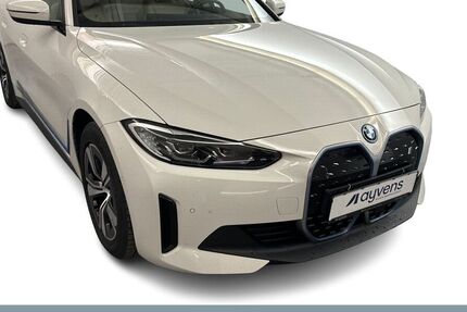 BMW i4 51.242 km 32.980 &euro; Dorfmark 29683