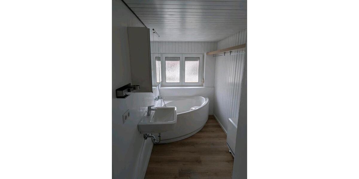 Einfamilienhaus Donzdorf - 5 Zimmer, 187 m&sup2;, 350.000&euro; | Angebot:26914132