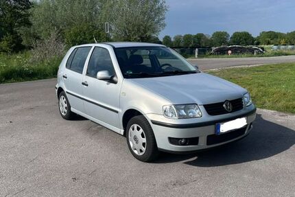 VW Polo 170.000 km 2.500 &euro; Bokholt-Hanredder 25335