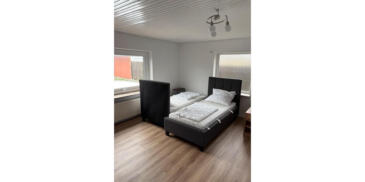 Erdgeschoßwohnung Brunsbüttel - 3 Zimmer, 90 m&sup2;, 1.150&euro; | Angebot:24837757