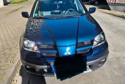 Mitsubishi Outlander 166.000 km 2.500 &euro; Artern 06555