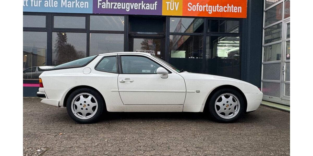 Porsche 944 228.843 km 29.800 &euro; Burrweiler 76835